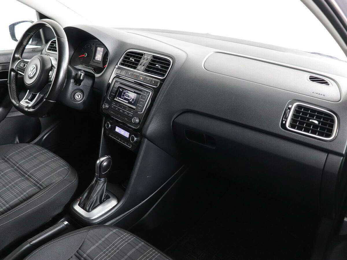 Volkswagen Polo 2017 года с пробегом. Фото: #8