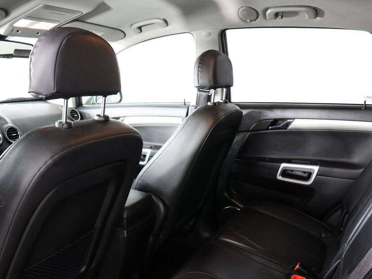 Opel Antara 2013 года с пробегом. Фото: #10