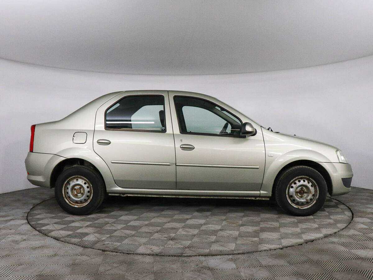 Renault Logan 2012 года с пробегом. Фото: #3