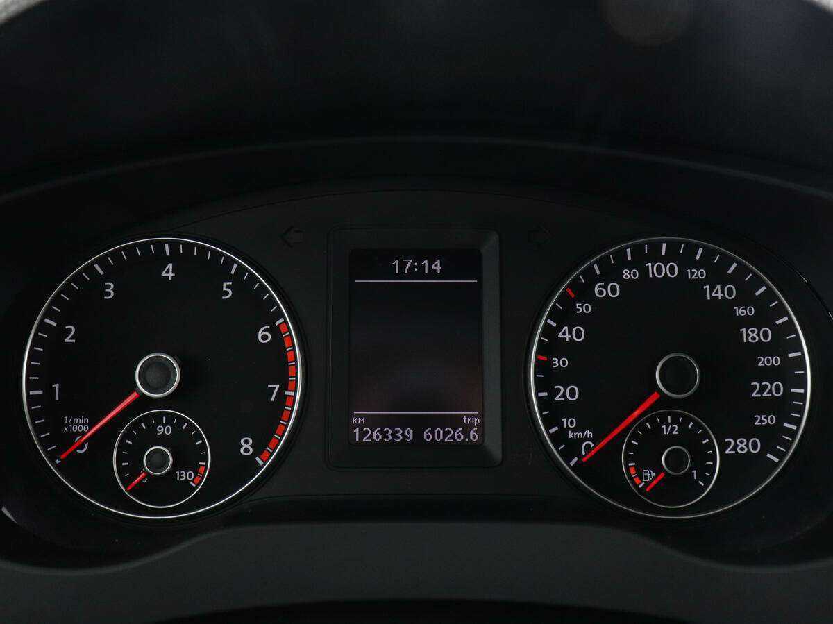 Volkswagen Jetta 2013 года с пробегом. Фото: #9