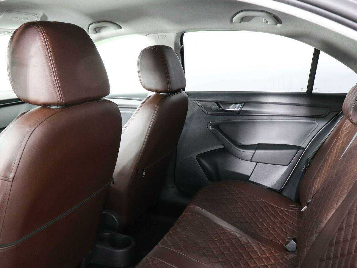 Skoda Rapid 2021 года с пробегом. Фото: #11