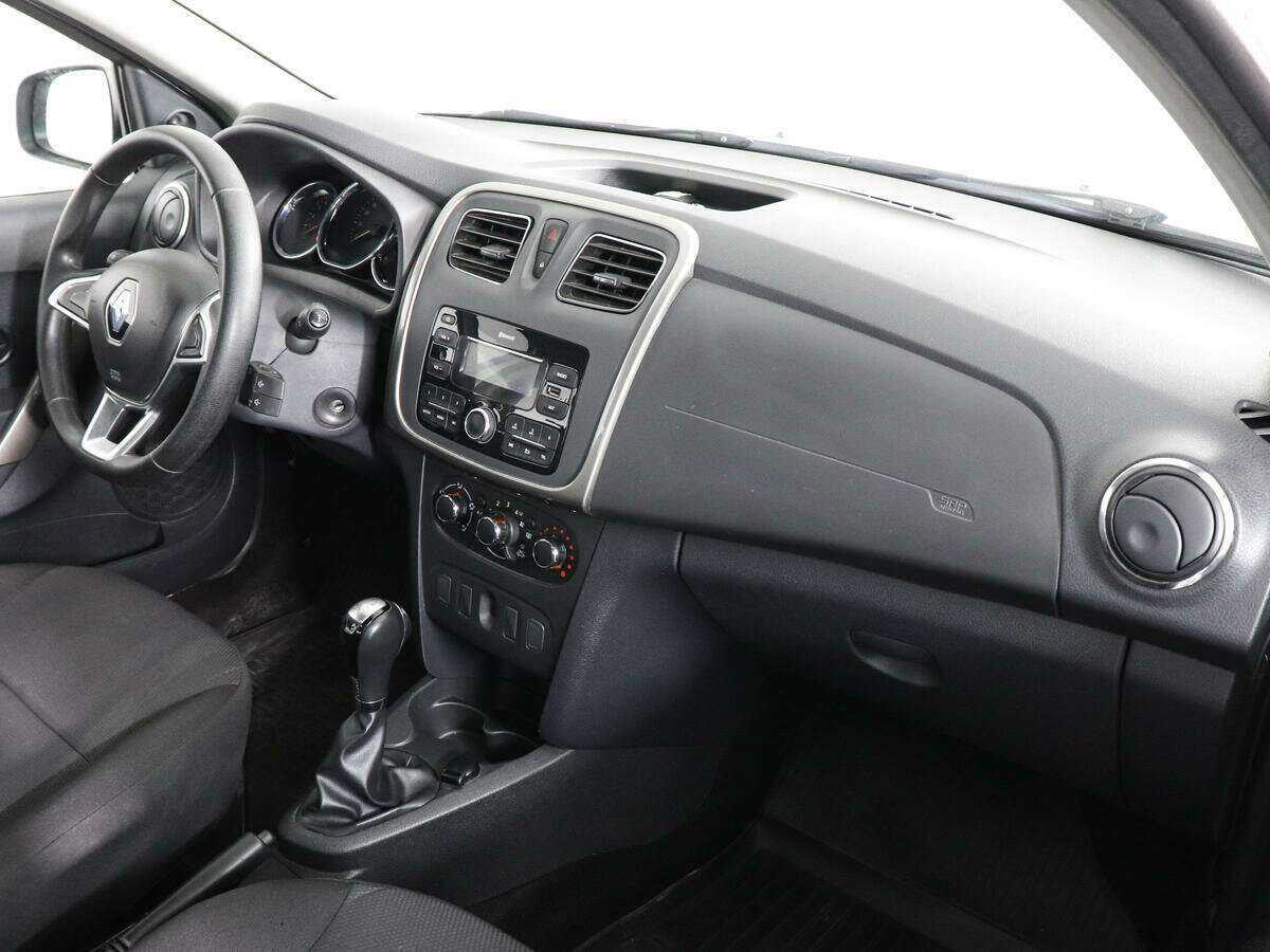 Renault Sandero 2020 года с пробегом. Фото: #9