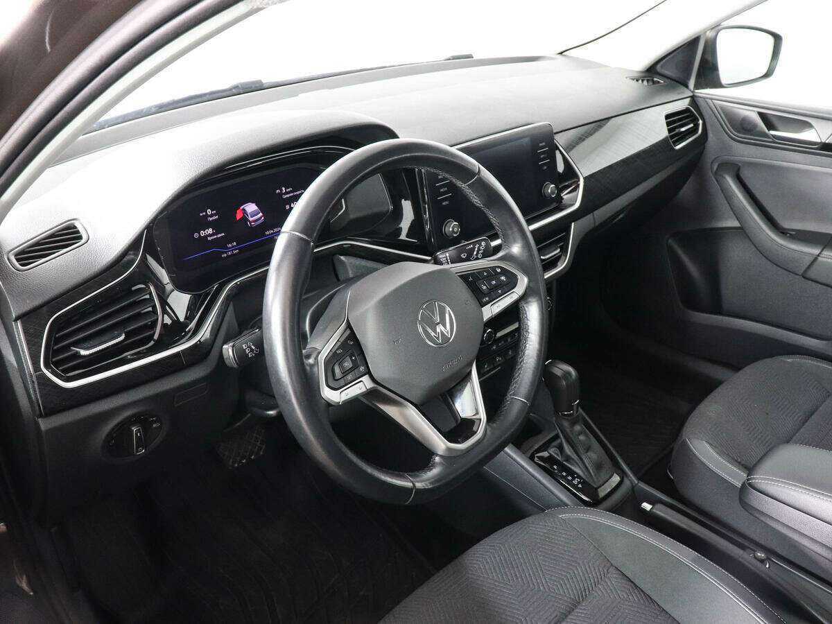 Volkswagen Polo 2020 года с пробегом. Фото: #8