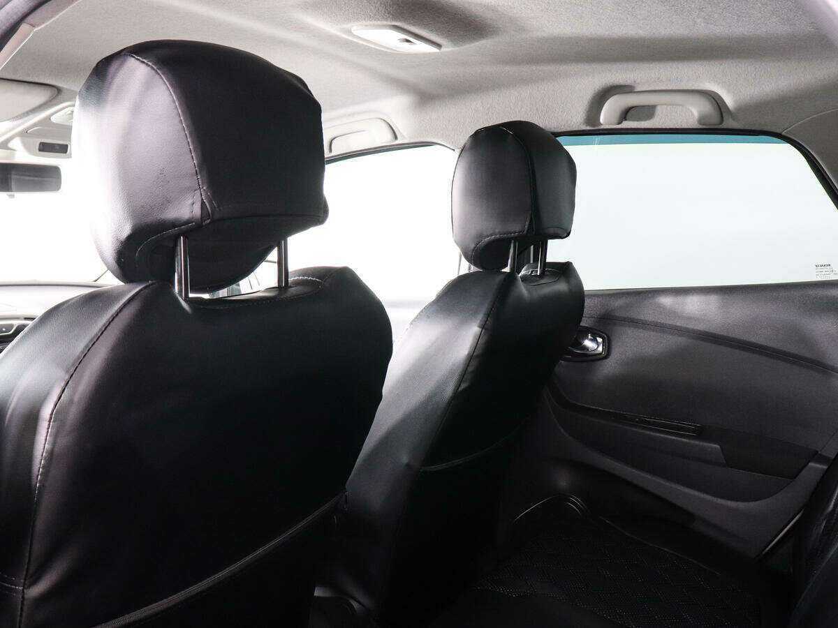 Renault Kaptur 2017 года с пробегом. Фото: #11