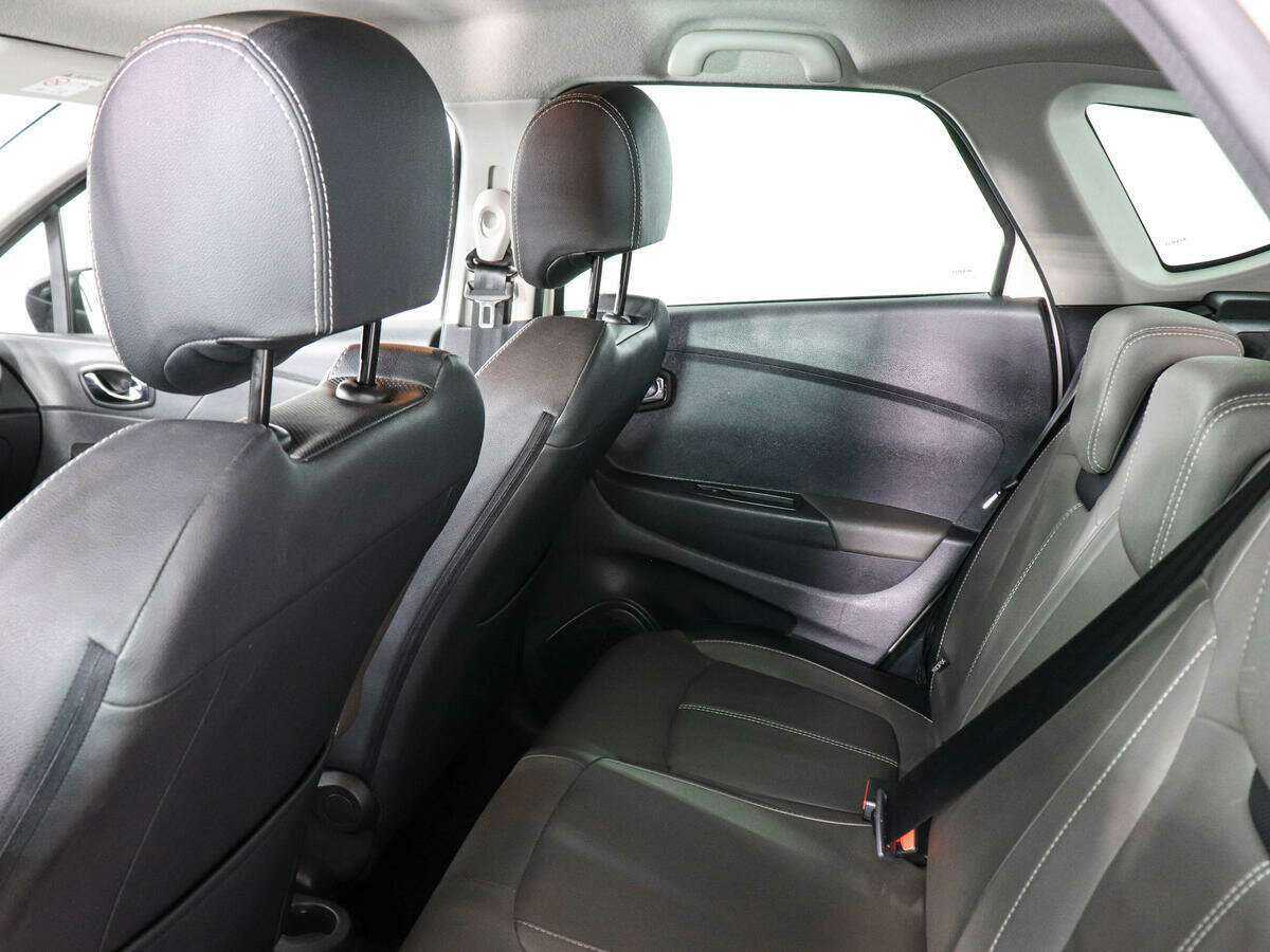 Renault Kaptur 2020 года с пробегом. Фото: #11