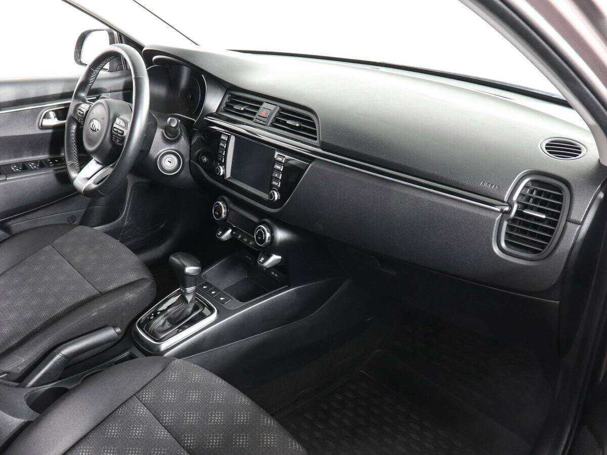 Kia Rio 2019 года с пробегом. Фото: #9