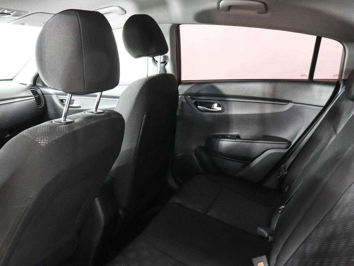 Kia Rio 2019 года с пробегом. Фото: #11
