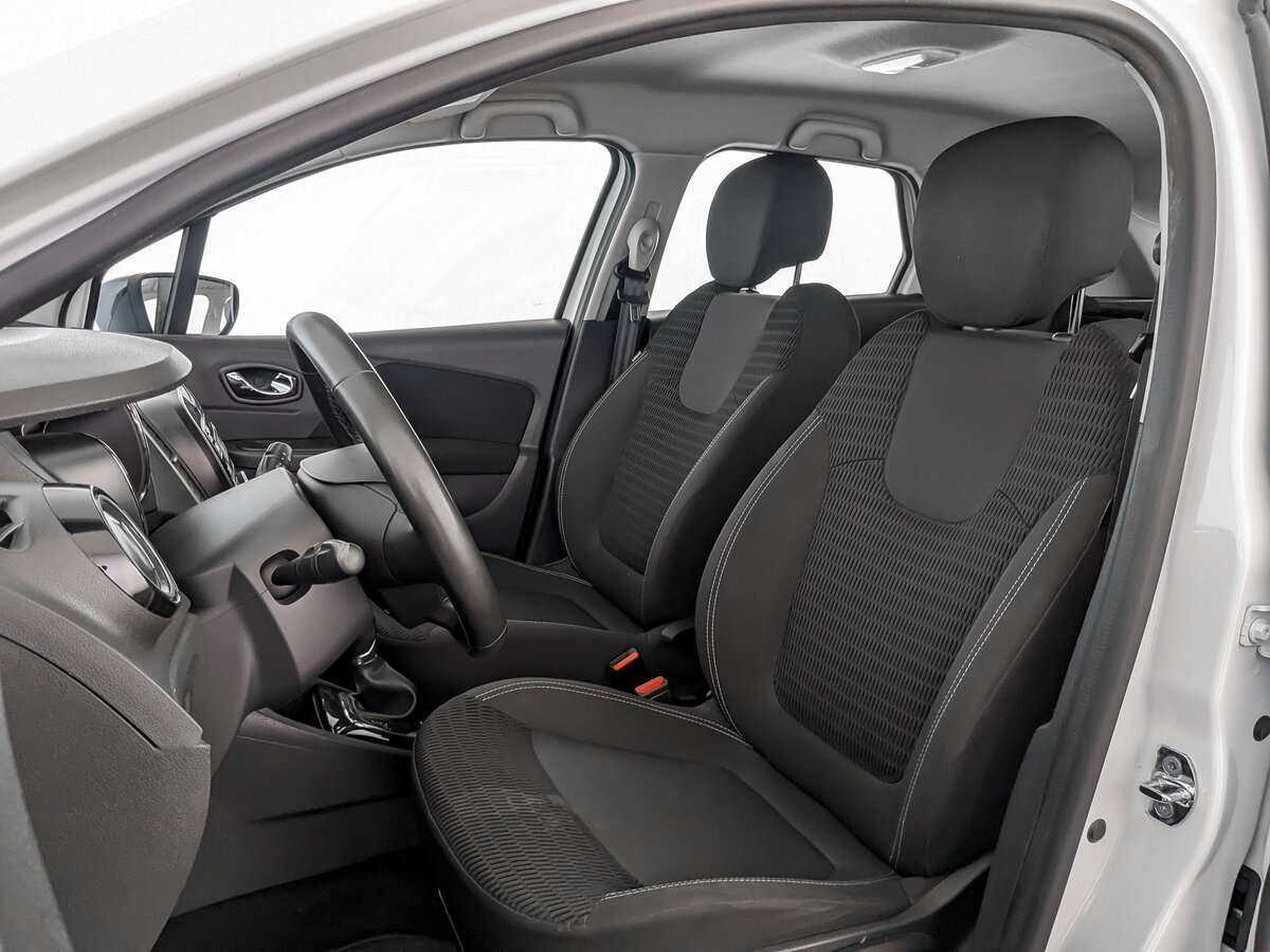 Renault Kaptur 2019 года с пробегом. Фото: #16