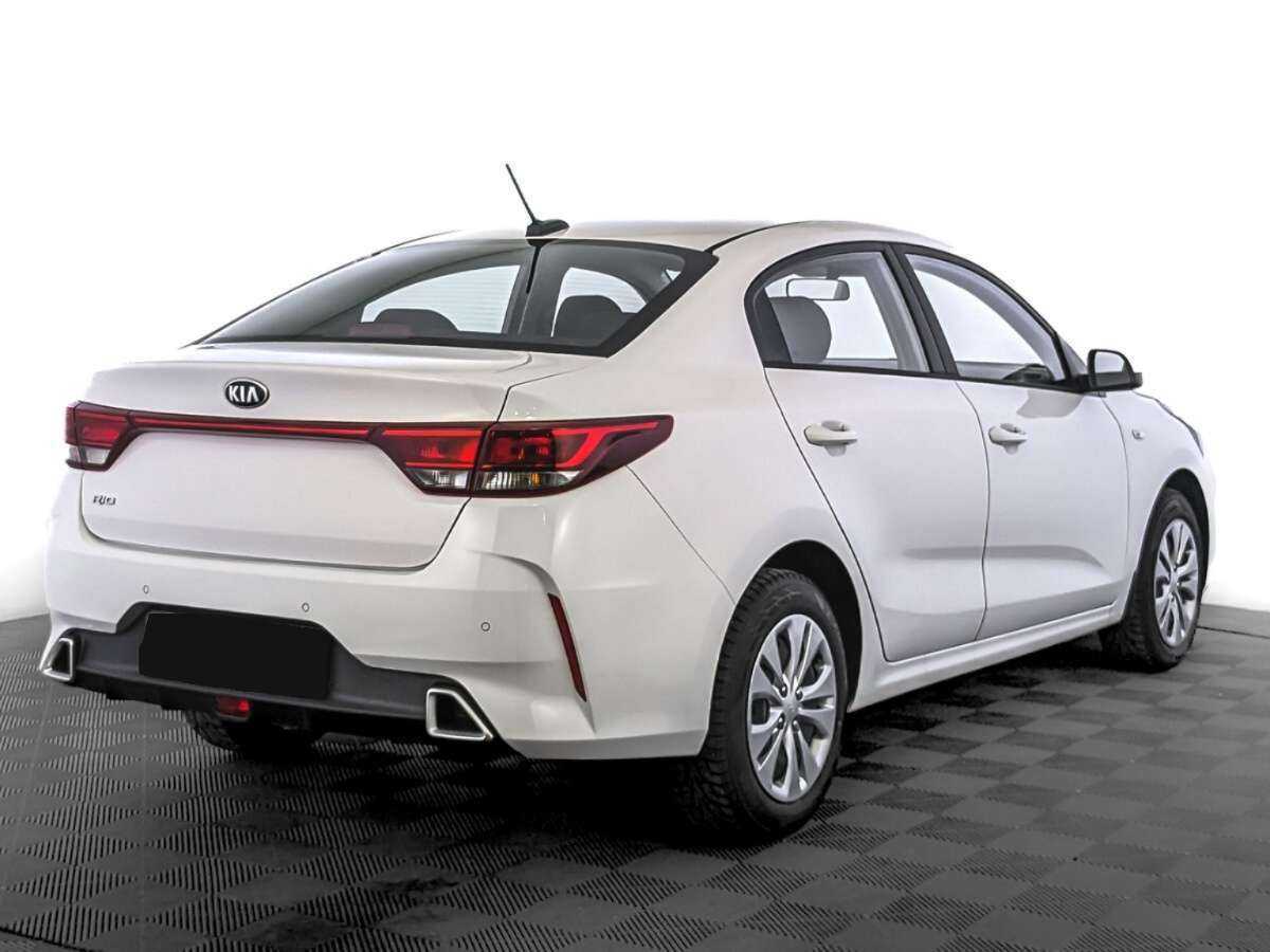 Kia Rio 2021 года с пробегом. Фото: #4