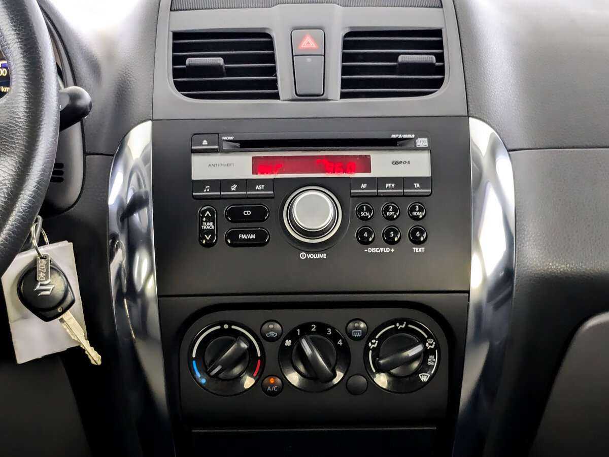 Suzuki SX4 2013 года с пробегом. Фото: #12