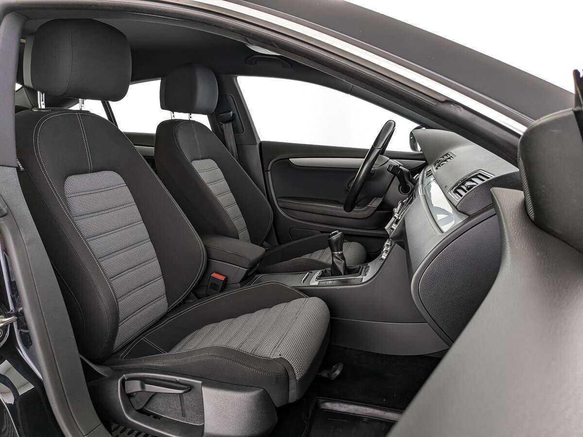 Volkswagen Passat CC 2012 года с пробегом. Фото: #19