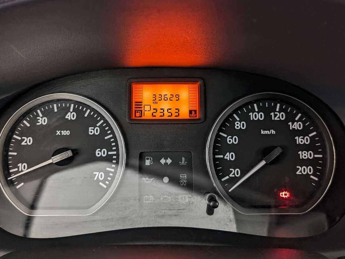 Renault Sandero 2013 года с пробегом. Фото: #10