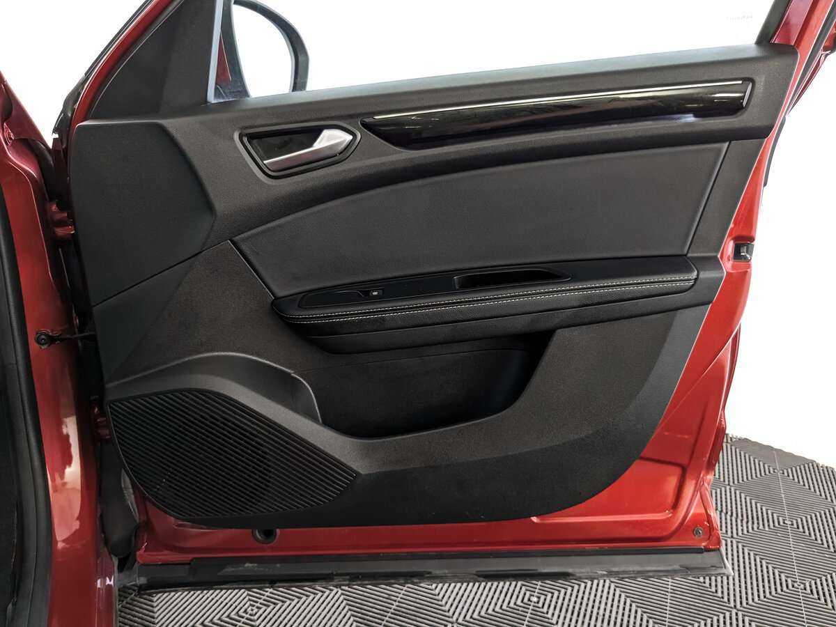 Renault Arkana 2019 года с пробегом. Фото: #20