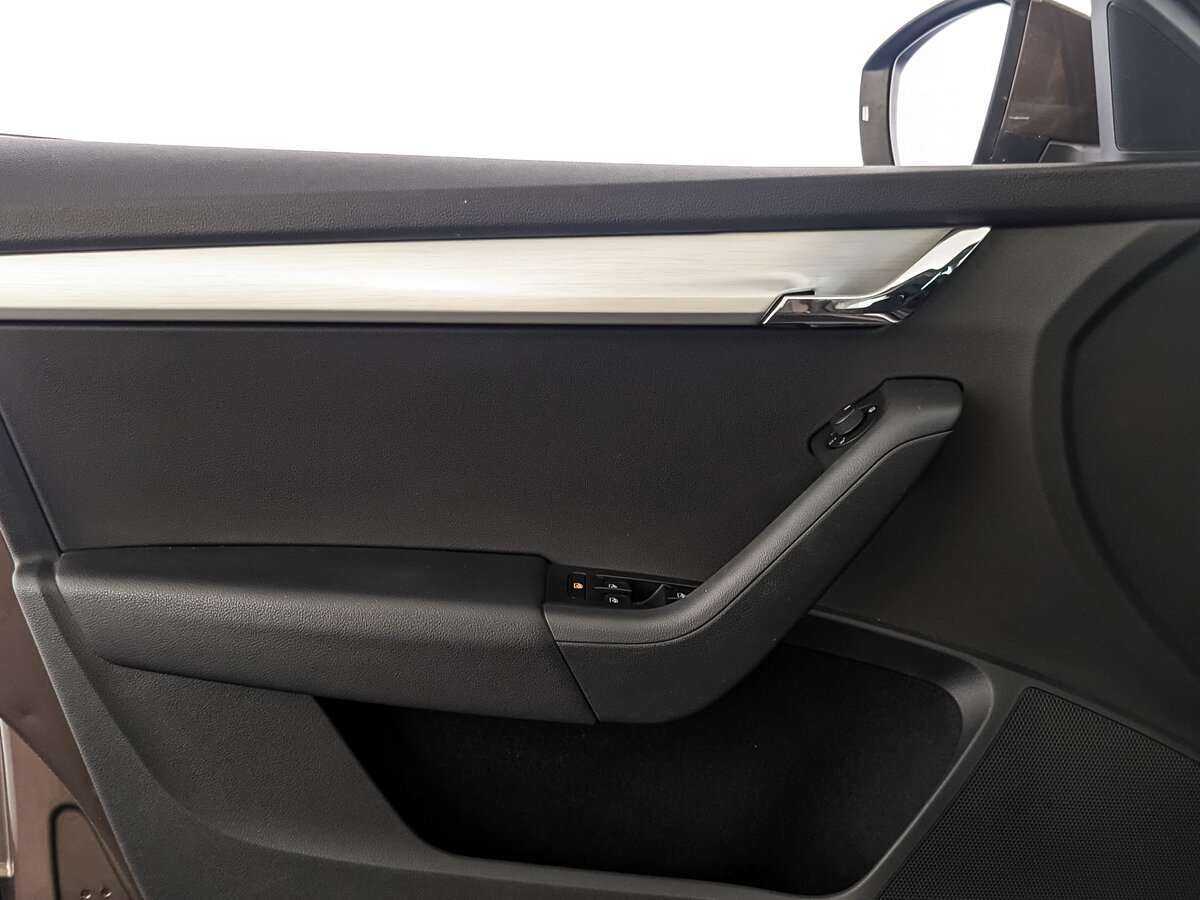 Skoda Octavia 2016 года с пробегом. Фото: #18