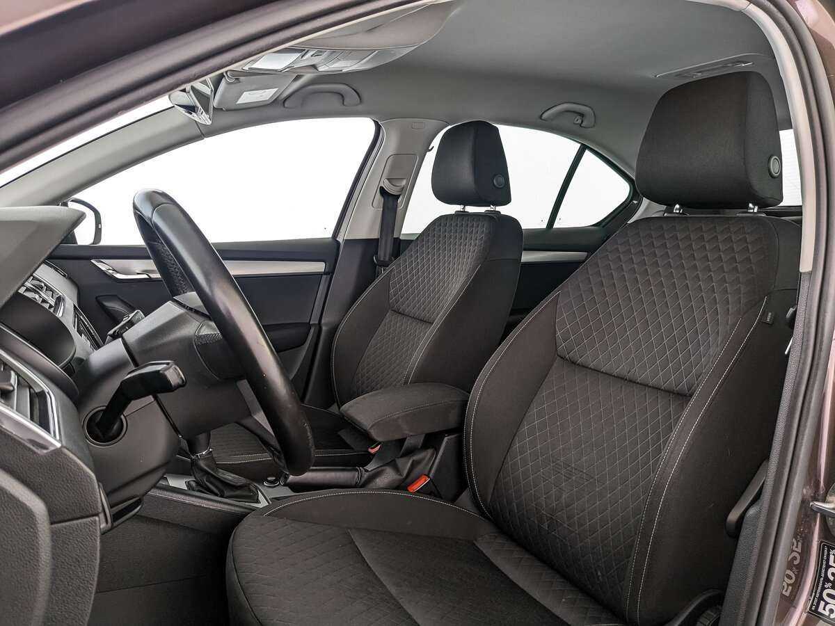 Skoda Octavia 2016 года с пробегом. Фото: #19