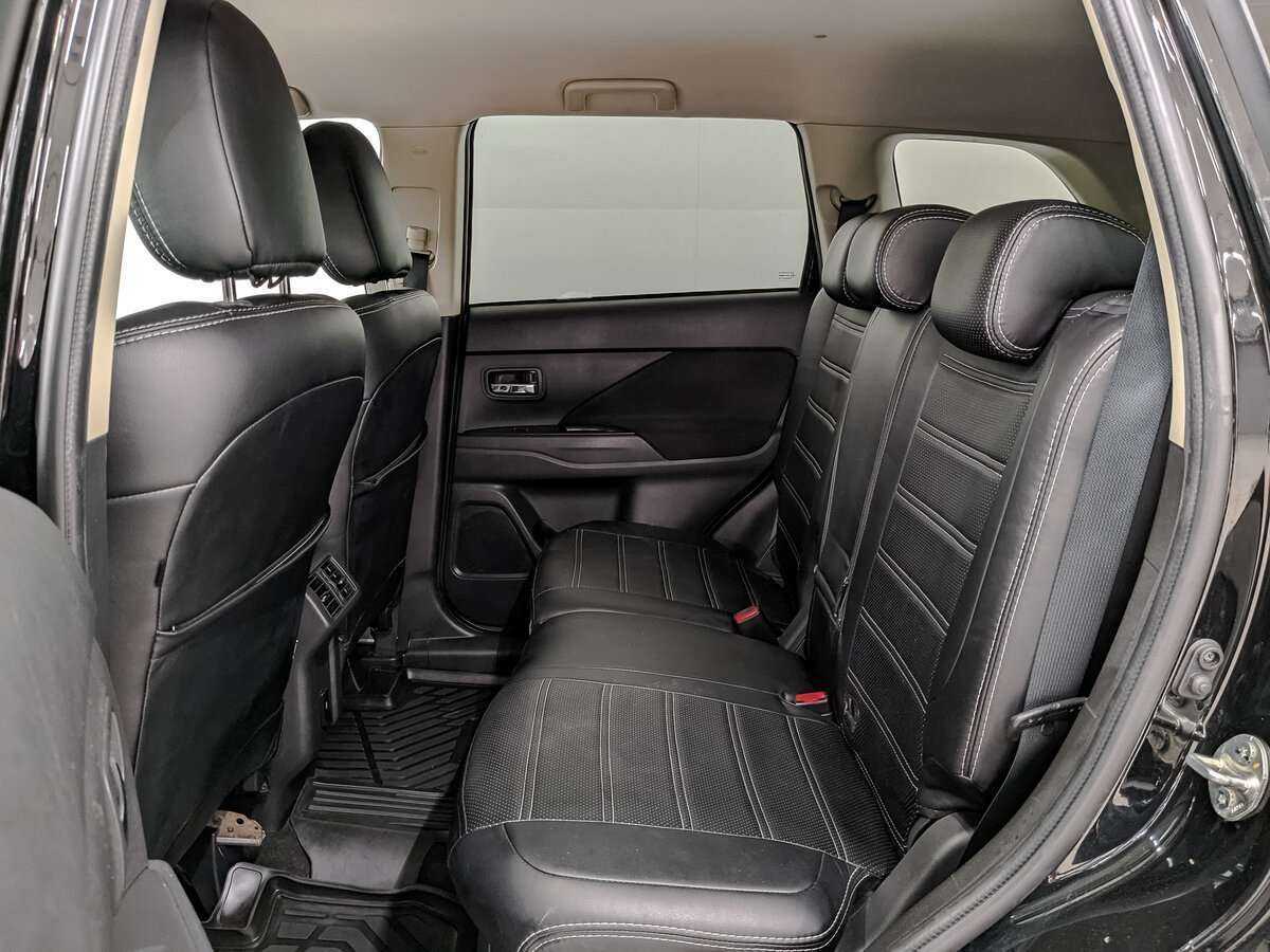 Mitsubishi Outlander 2020 года с пробегом. Фото: #13