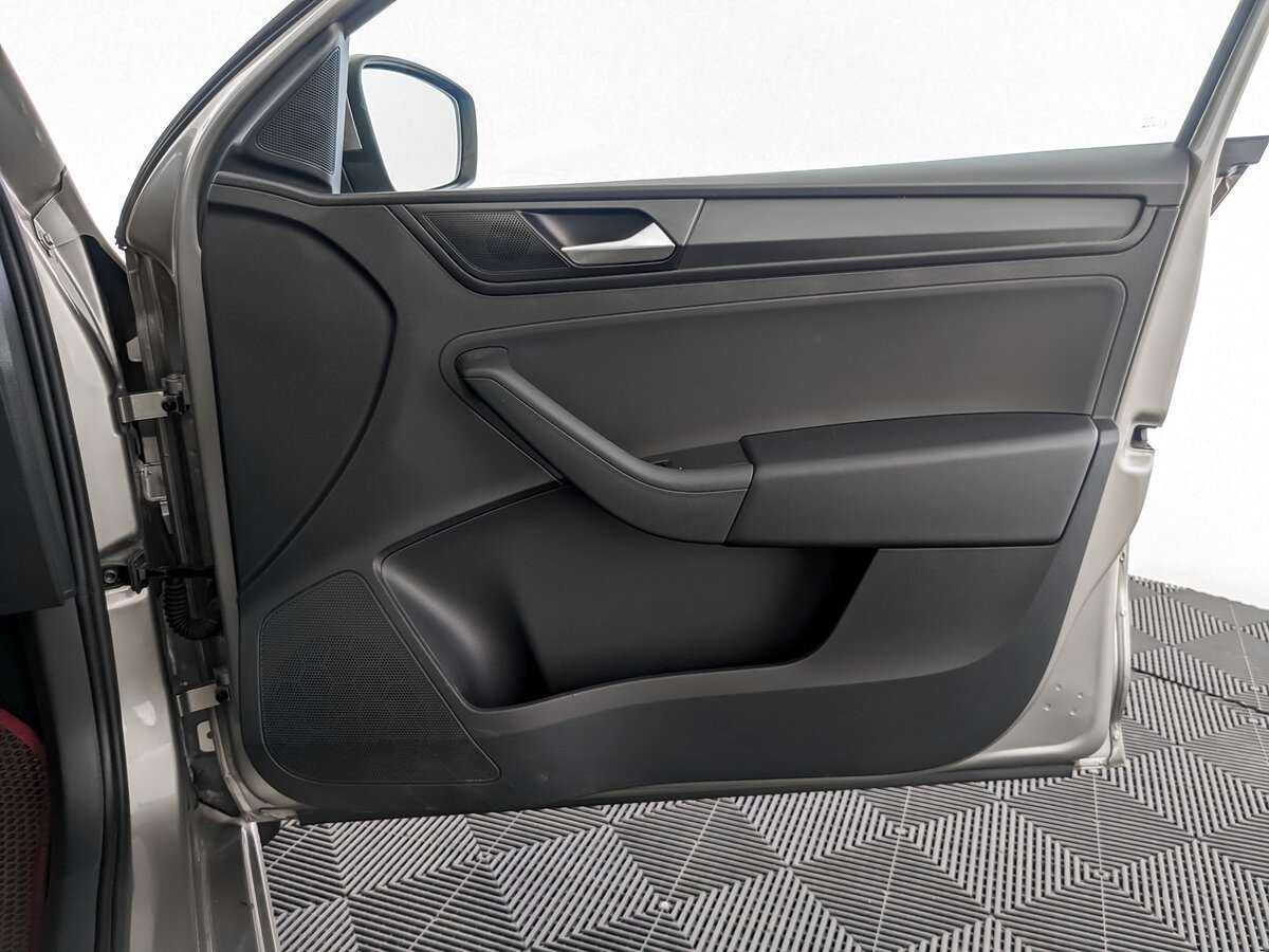 Volkswagen Polo 2020 года с пробегом. Фото: #22