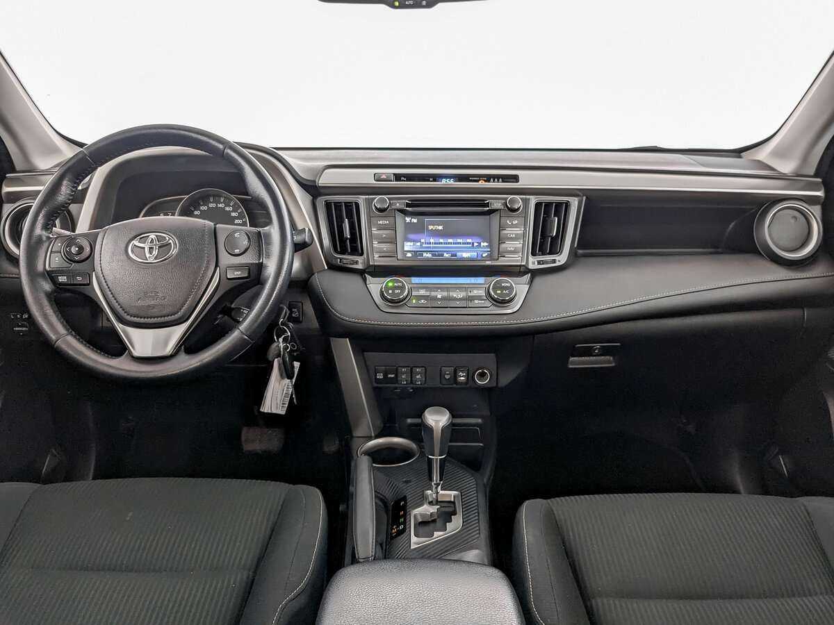 Toyota RAV4 2014 года с пробегом. Фото: #10