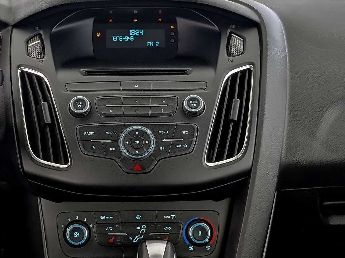 Ford Focus 2018 года с пробегом. Фото: #12
