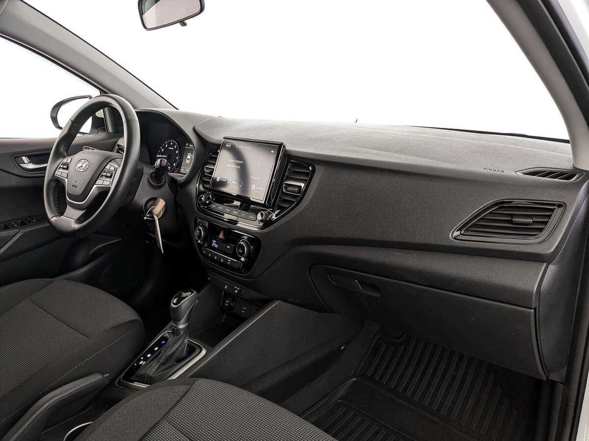 Hyundai Solaris 2020 года с пробегом. Фото: #12