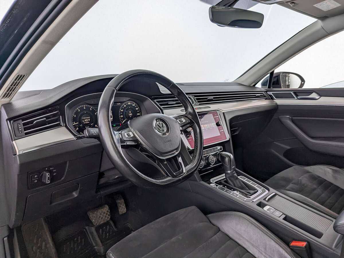 Volkswagen Passat 2017 года с пробегом. Фото: #15