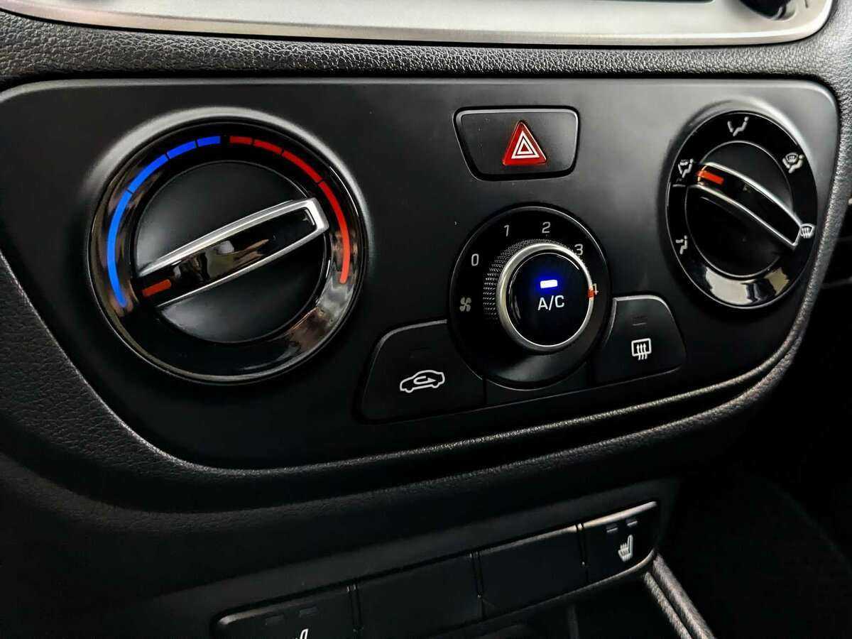 Hyundai Solaris 2021 года с пробегом. Фото: #20