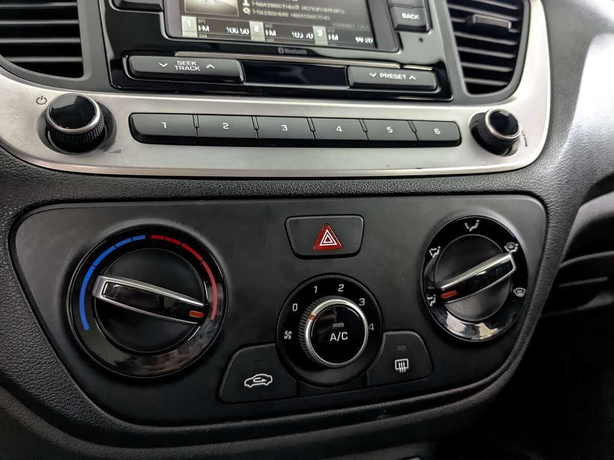 Hyundai Solaris 2018 года с пробегом. Фото: #16