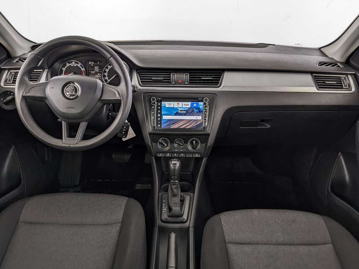 Skoda Rapid 2018 года с пробегом. Фото: #9