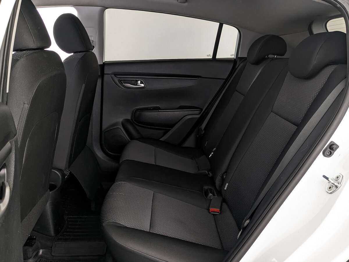 Kia Rio 2021 года с пробегом. Фото: #14