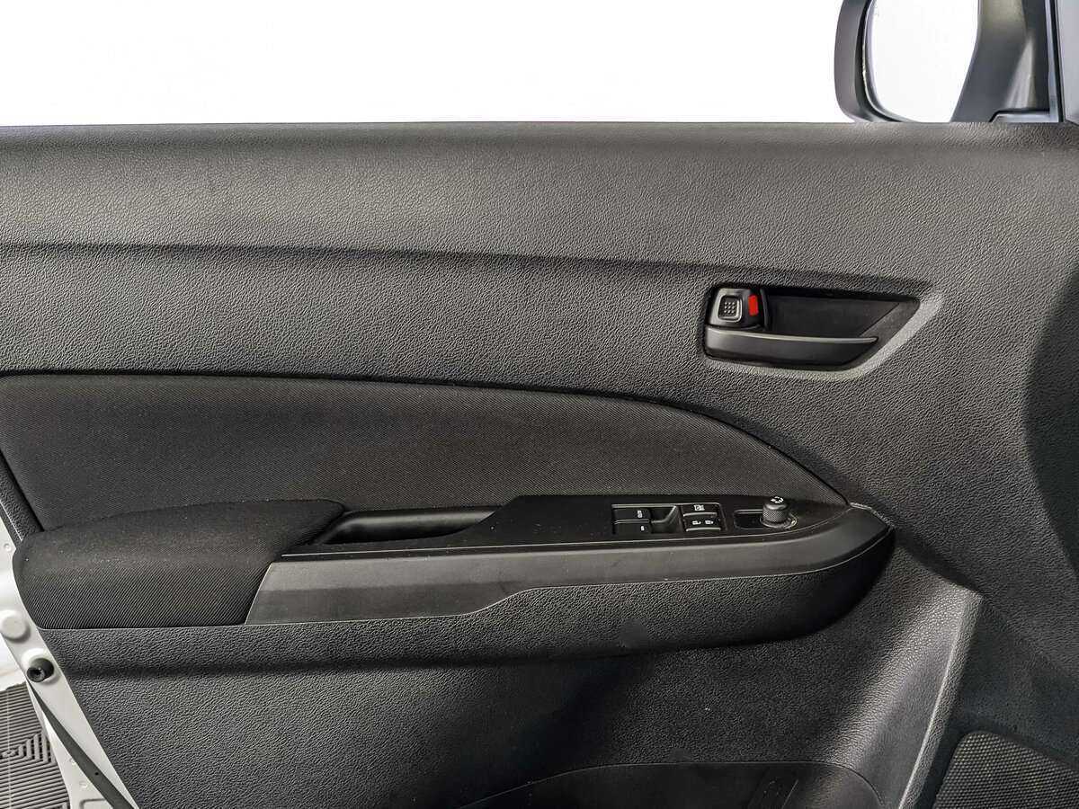 Suzuki Vitara 2019 года с пробегом. Фото: #18