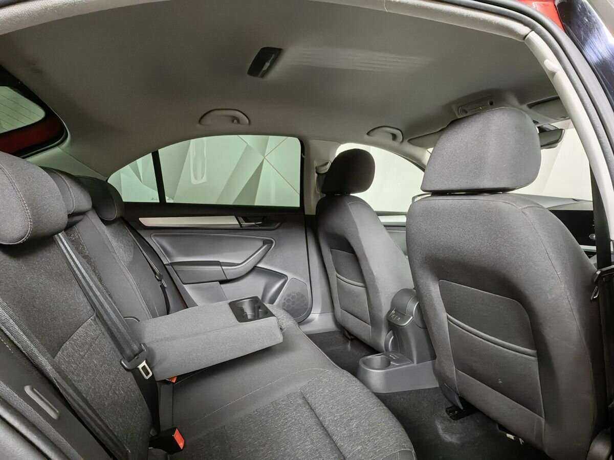 Skoda Rapid 2021 года с пробегом. Фото: #11