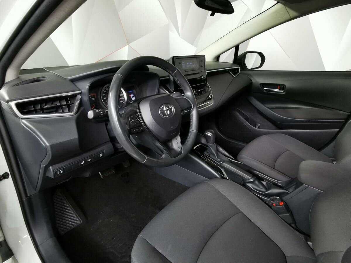 Toyota Corolla 2019 года с пробегом. Фото: #13