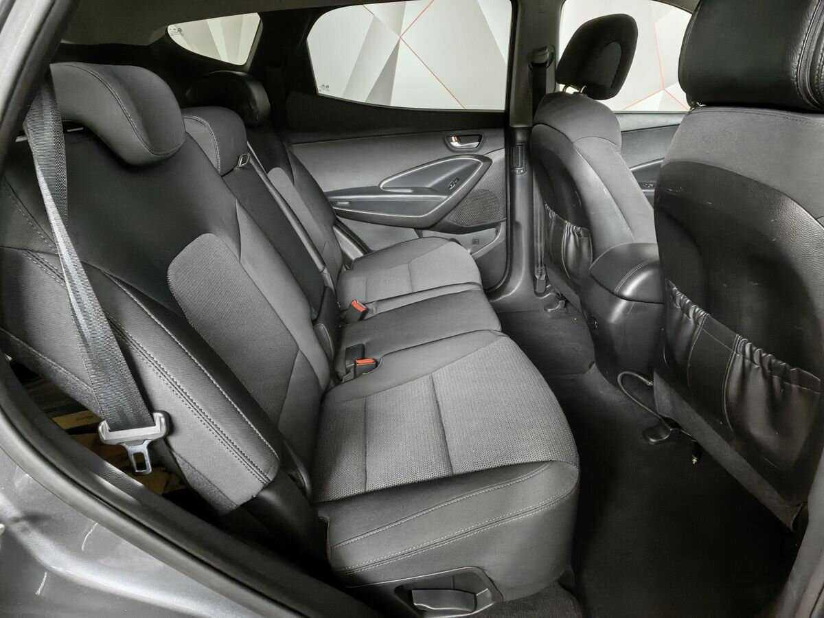 Hyundai Santa Fe 2012 года с пробегом. Фото: #11