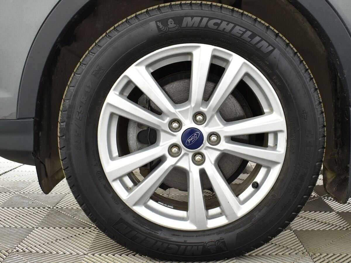Ford Kuga 2017 года с пробегом. Фото: #7