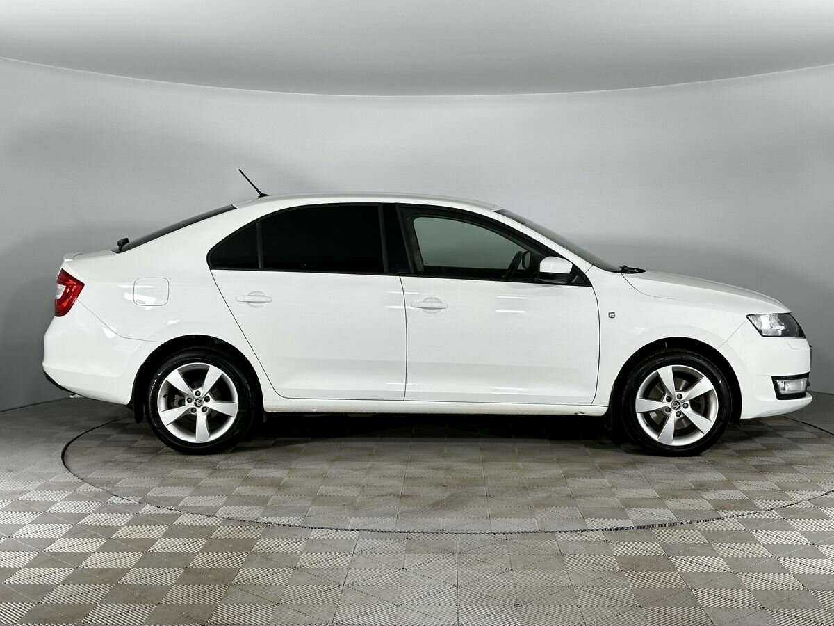 Skoda Rapid 2016 года с пробегом. Фото: #4