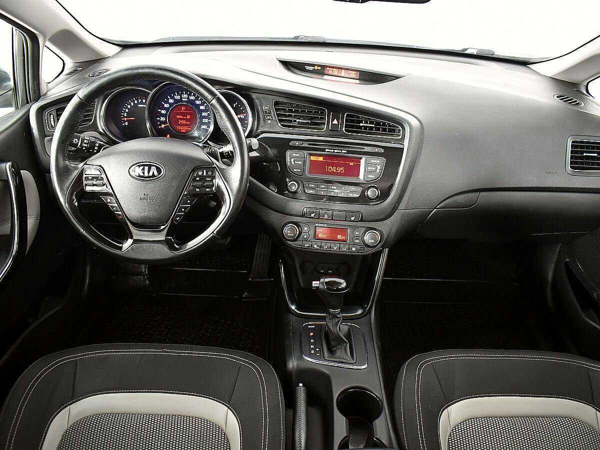 Kia Ceed 2015 года с пробегом. Фото: #9