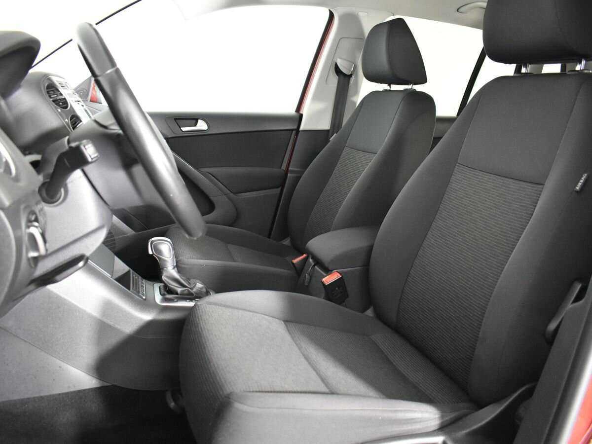 Volkswagen Tiguan 2012 года с пробегом. Фото: #7
