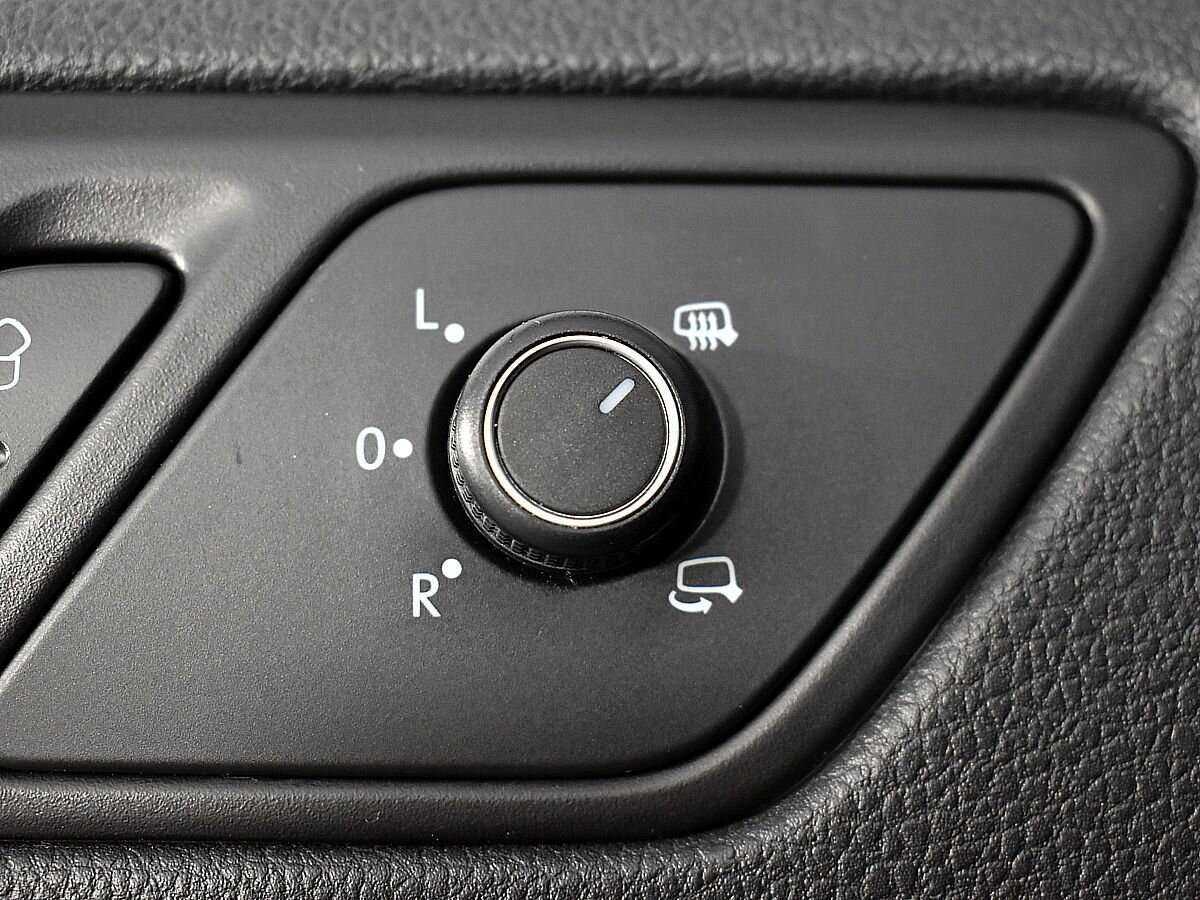 Volkswagen Jetta 2017 года с пробегом. Фото: #15