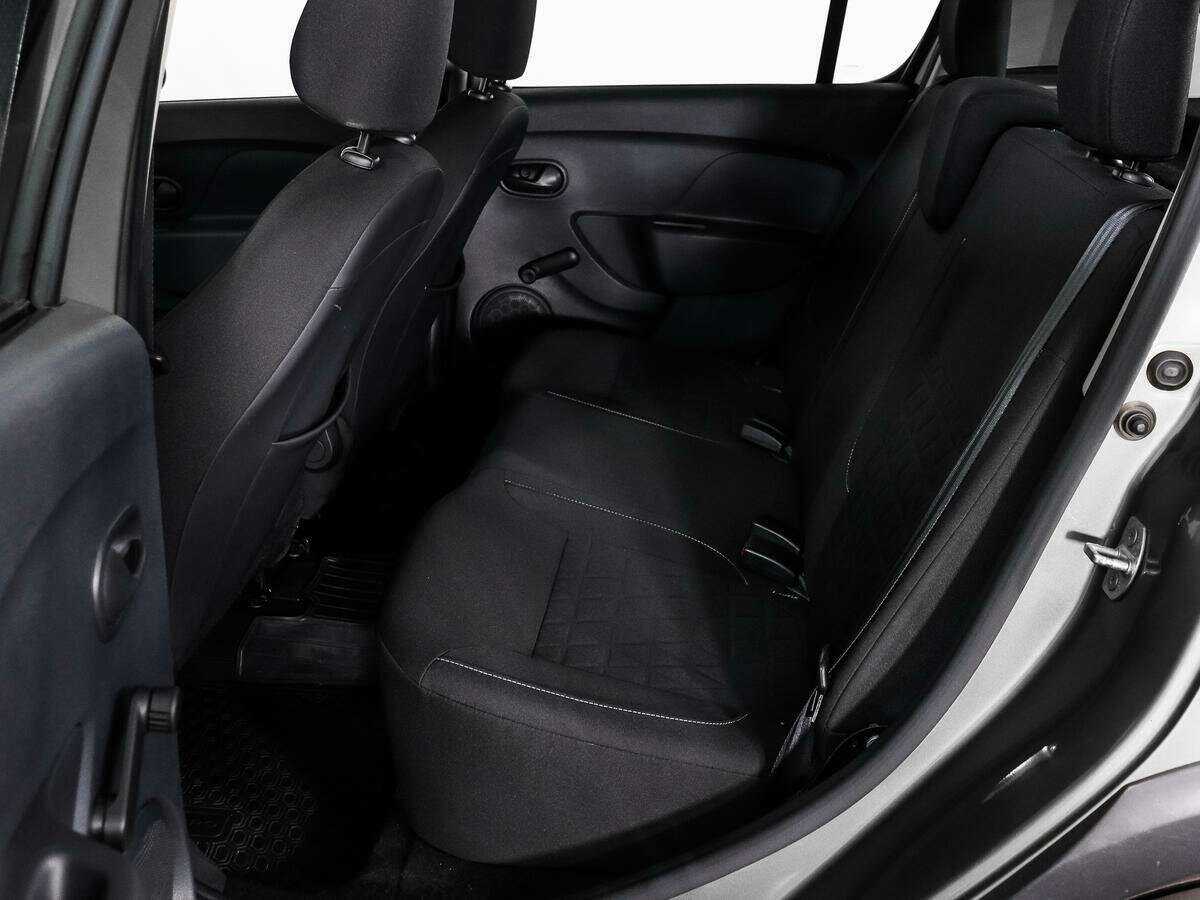 Renault Sandero 2018 года с пробегом. Фото: #7