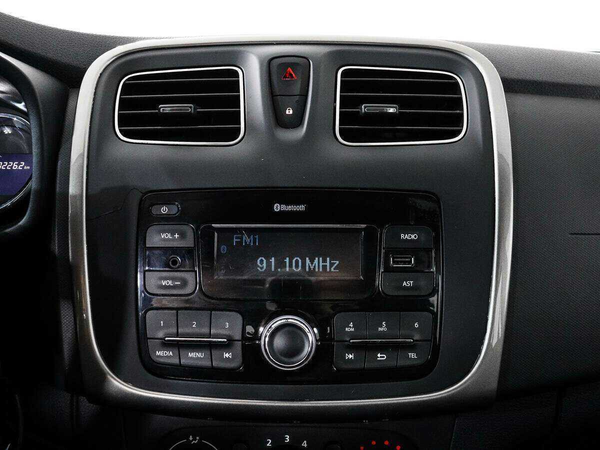 Renault Sandero 2018 года с пробегом. Фото: #10