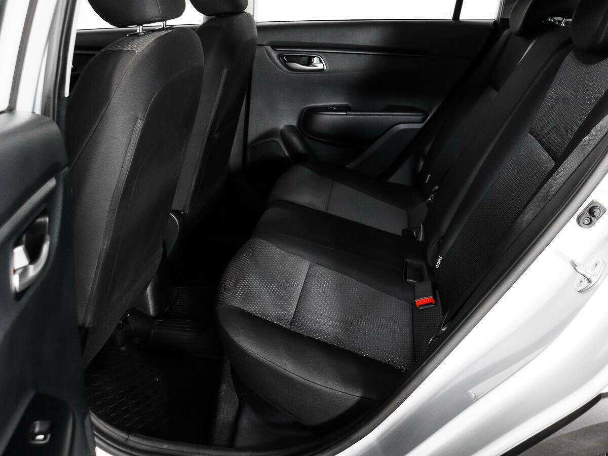 Kia Rio 2021 года с пробегом. Фото: #7