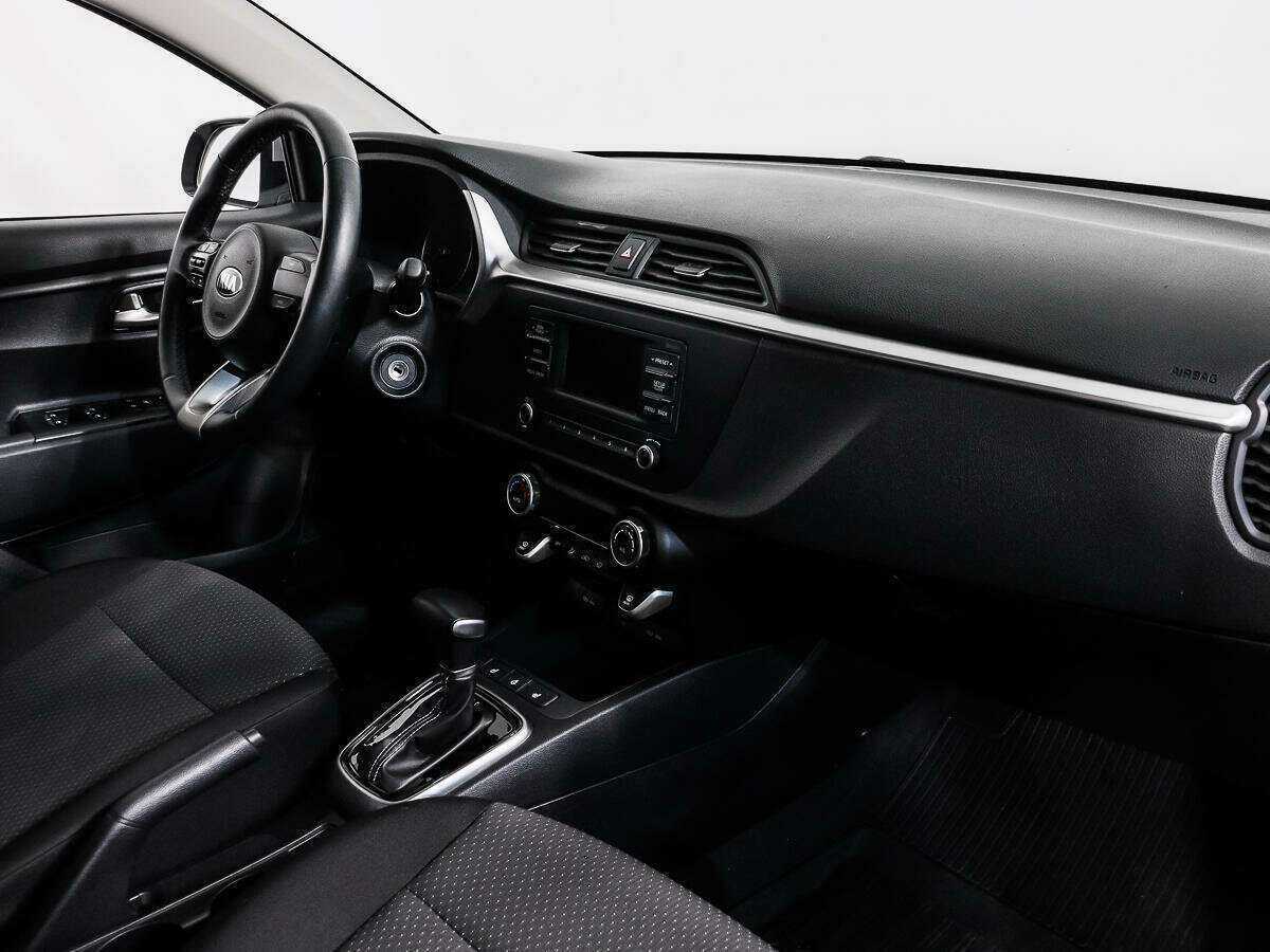 Kia Rio 2021 года с пробегом. Фото: #8
