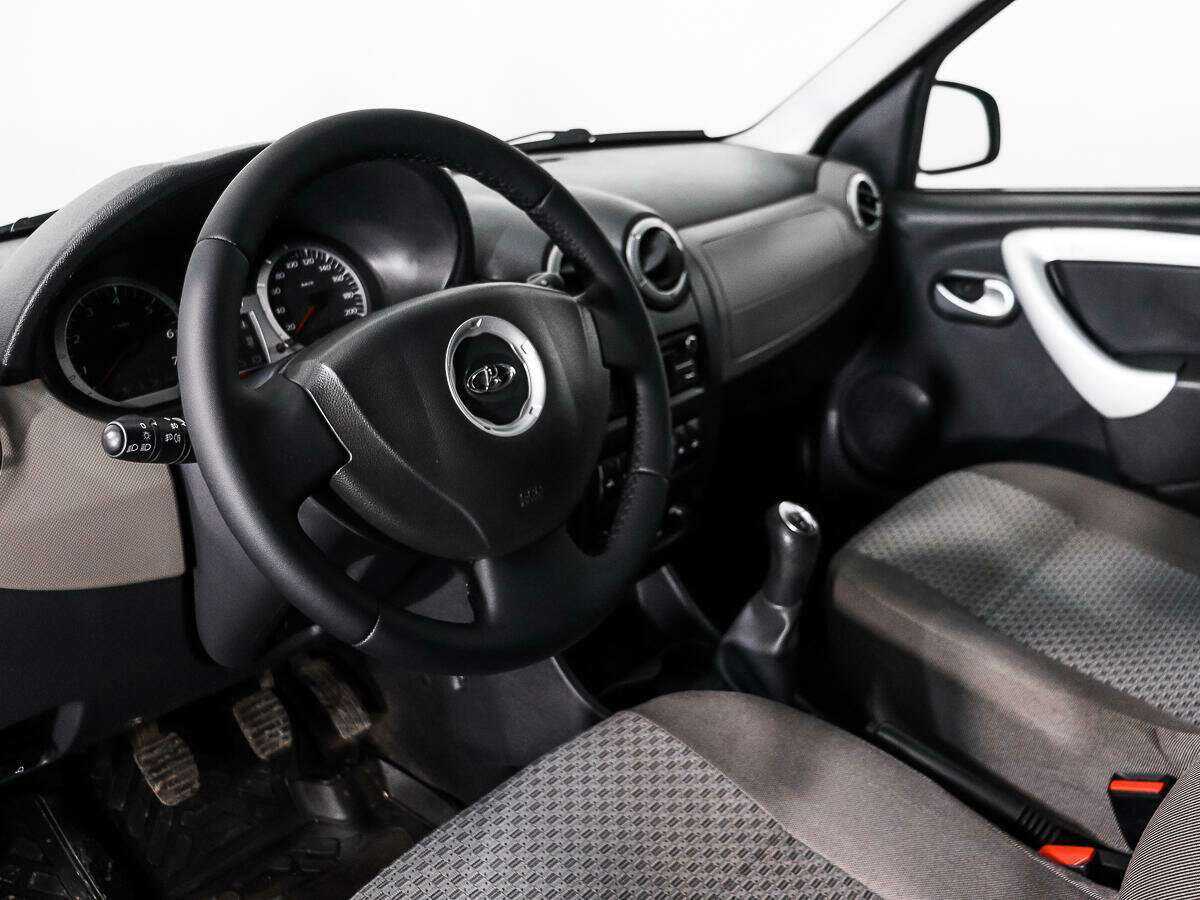 Lada (ВАЗ) Largus 2017 года с пробегом. Фото: #7