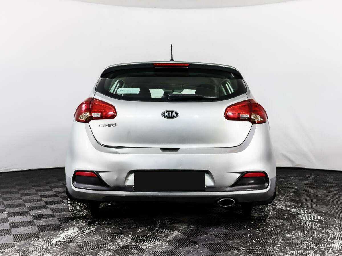 Kia Ceed 2013 года с пробегом. Фото: #5