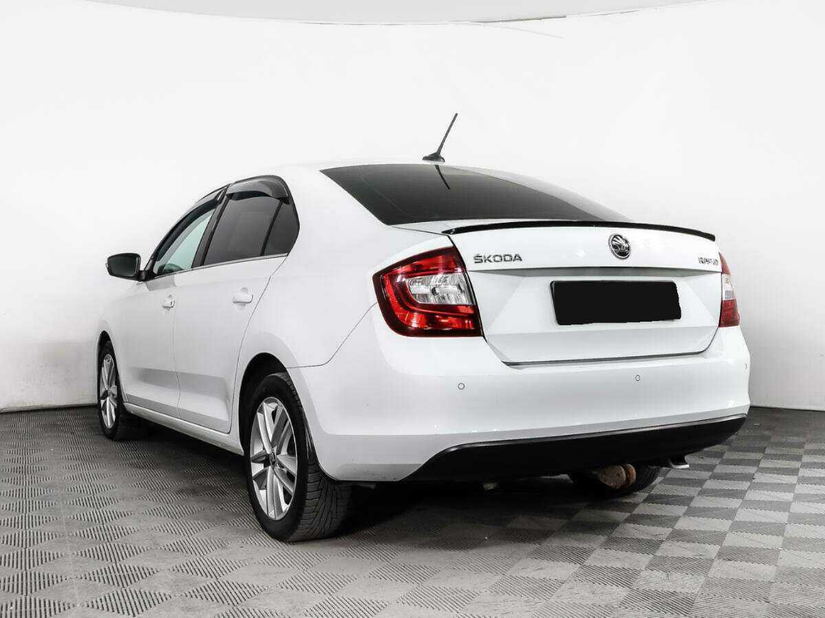 Skoda Rapid 2017 года с пробегом. Фото: #4