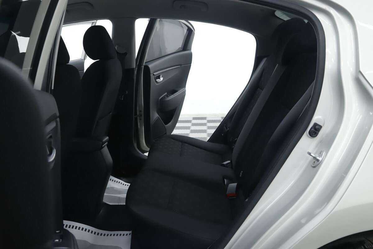 Kia Rio 2019 года с пробегом. Фото: #18