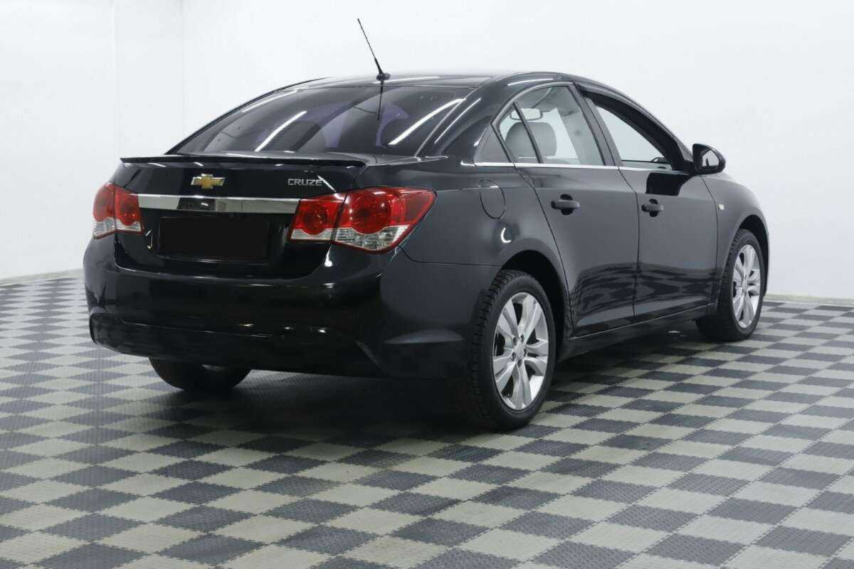 Chevrolet Cruze 2015 года с пробегом. Фото: #2