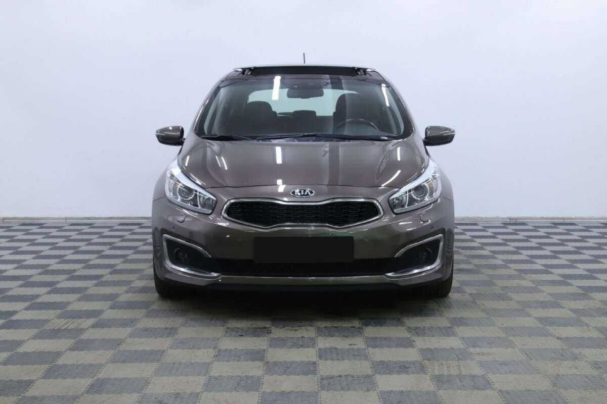 Kia Ceed 2015 года с пробегом. Фото: #4