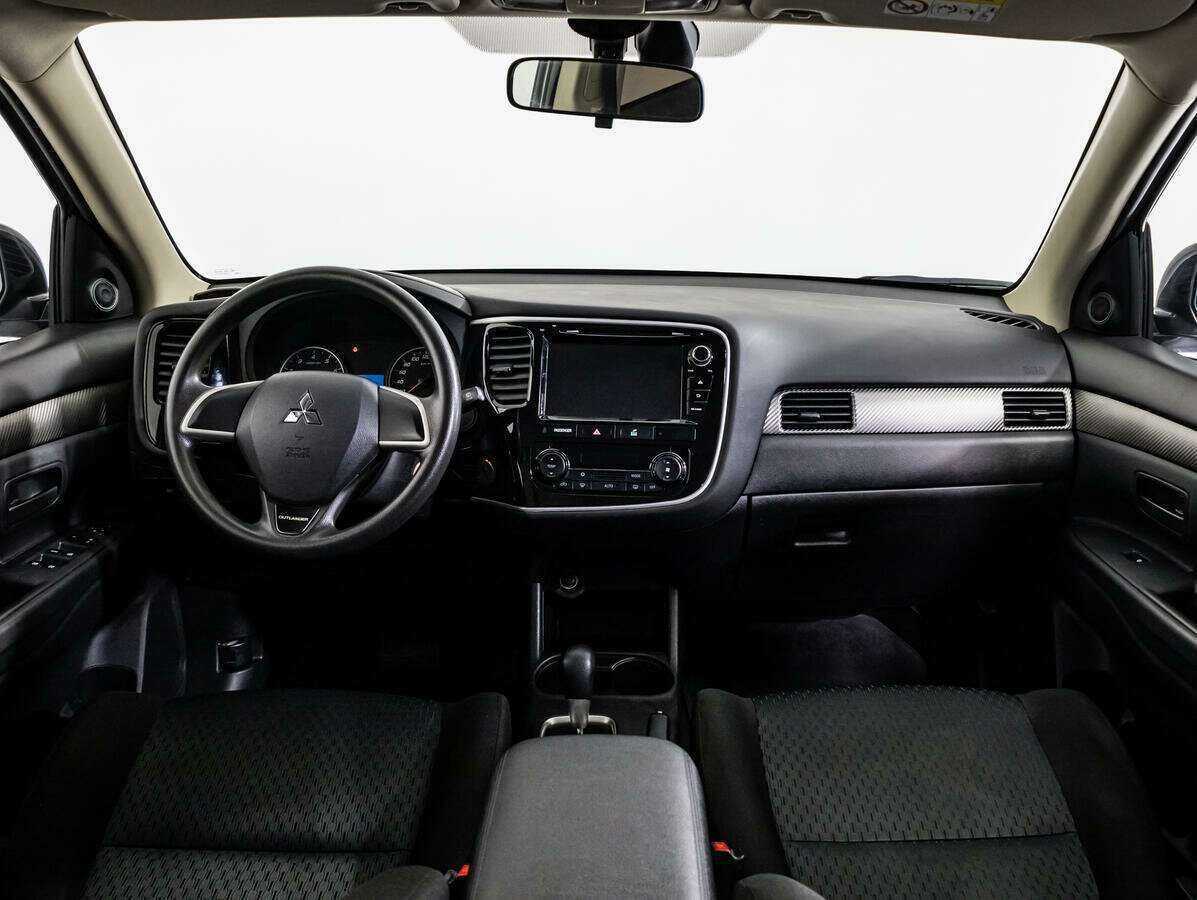 Mitsubishi Outlander 2015 года с пробегом. Фото: #12