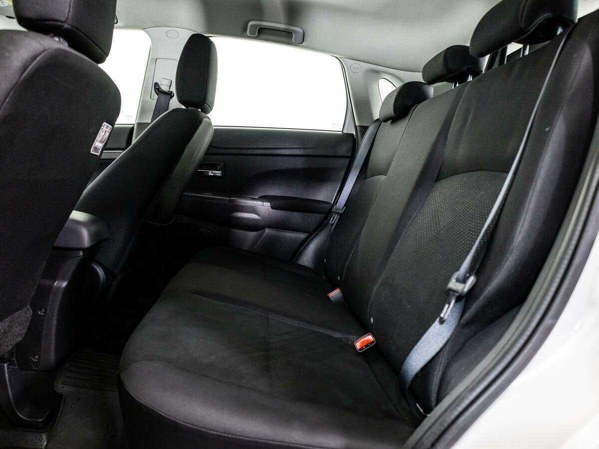 Mitsubishi ASX 2014 года с пробегом. Фото: #8